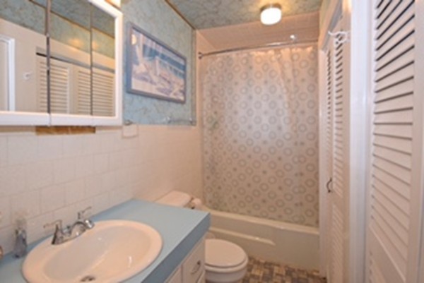 14 Glendale Road Wareham, MA 02532 - Photo 10 of 20 Gallery Image 10