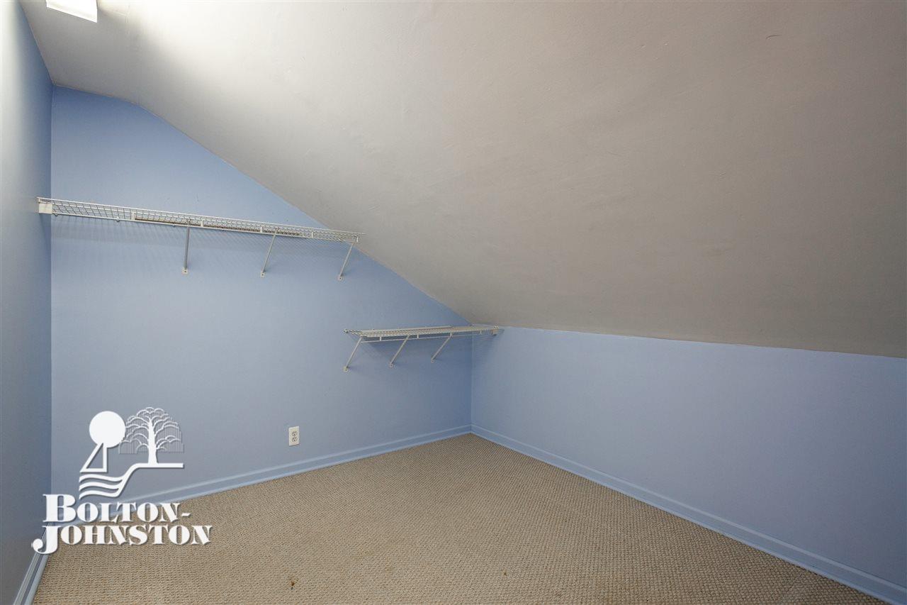 477 Cook Road Grosse Pointe, MI 48236 - Photo 31 of 59 50003003-30.JPG