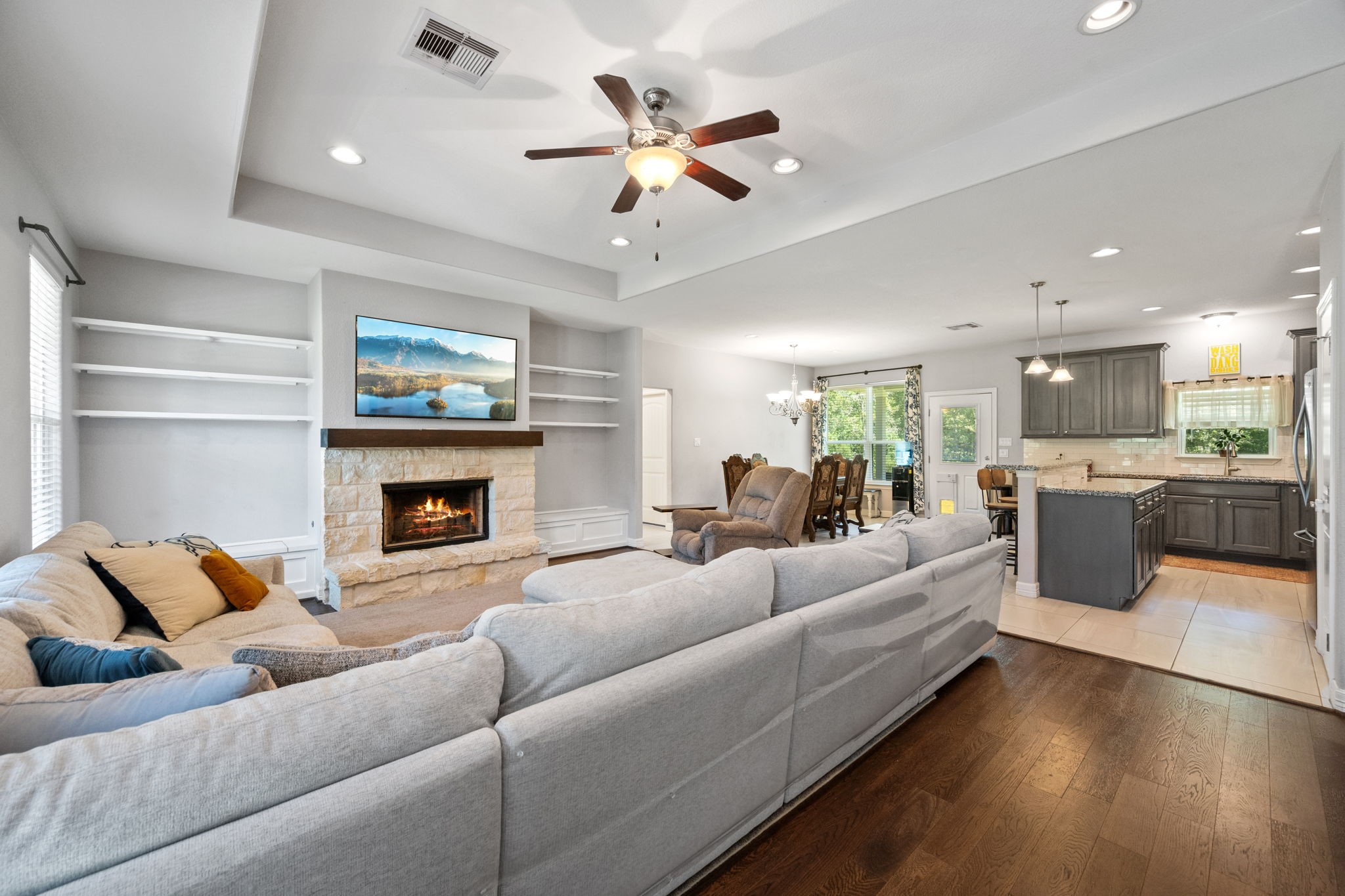 35 County Road 6324 Dayton, TX 77535 - Photo 8 of 39