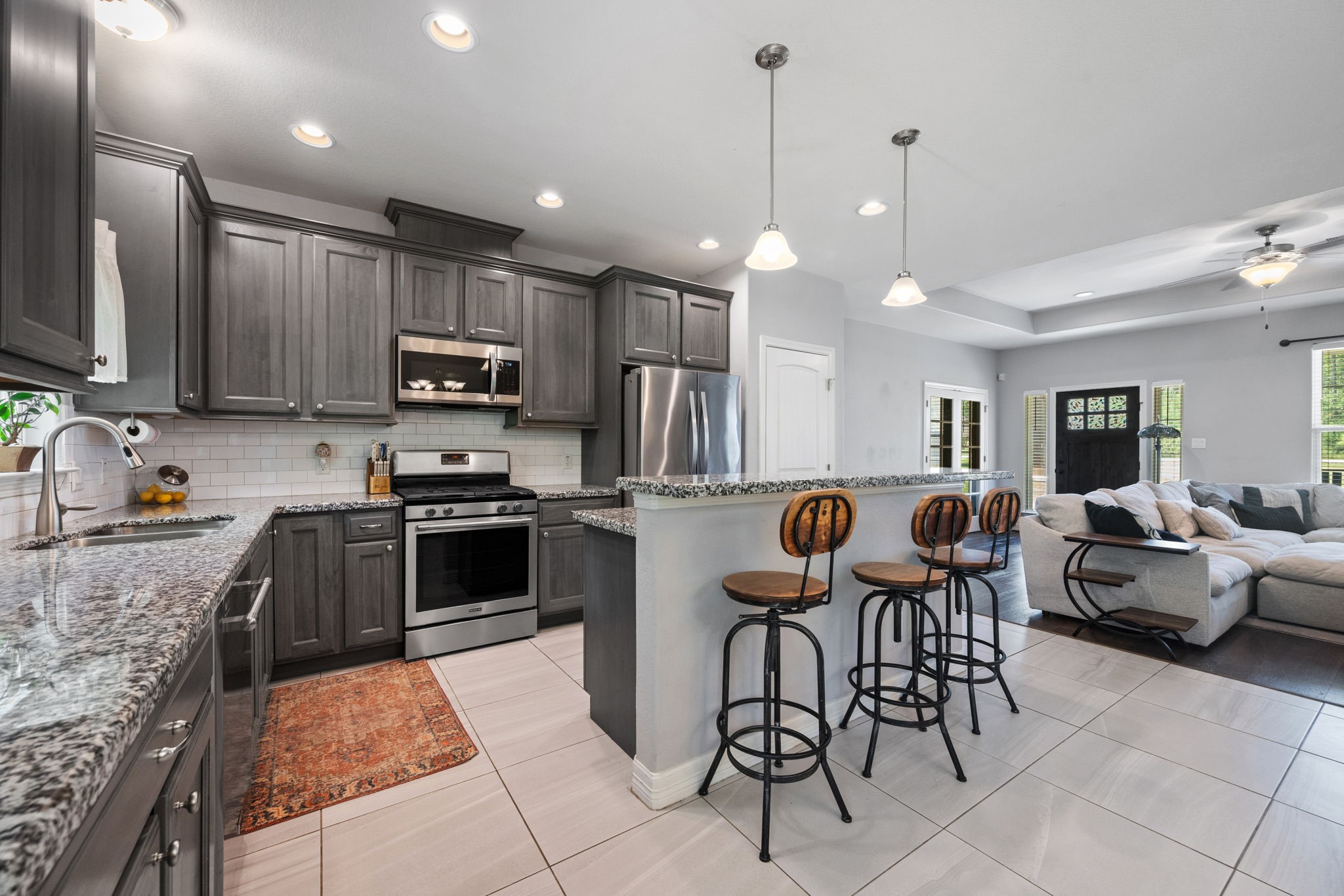 35 County Road 6324 Dayton, TX 77535 - Photo 10 of 39