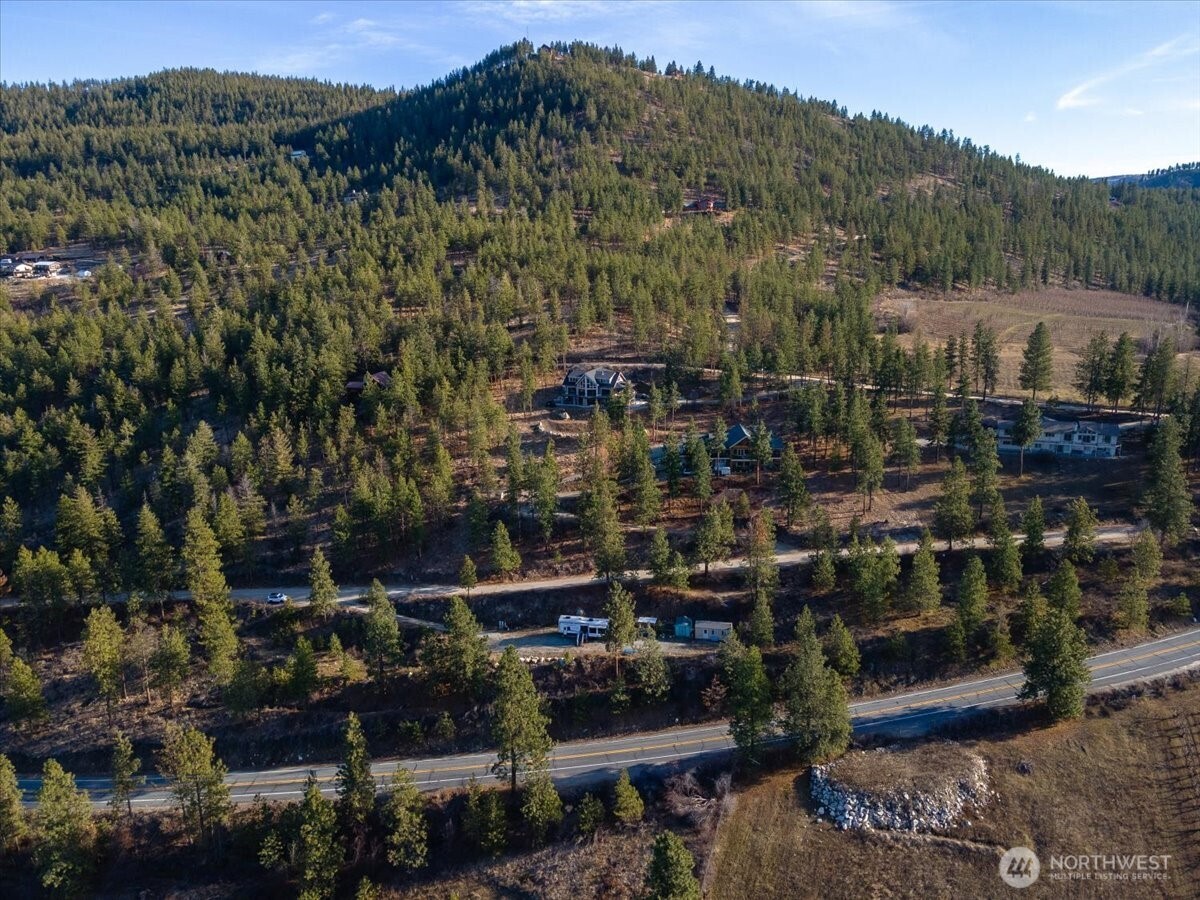990 Upper Ridge Road Chelan, WA 98816 - Photo 23 of 37 Gallery Image 23