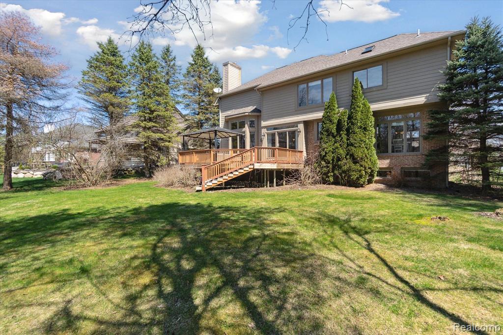 6808 Oakhurst Ridge Road Clarkston, MI 48348 - Photo 52 of 70