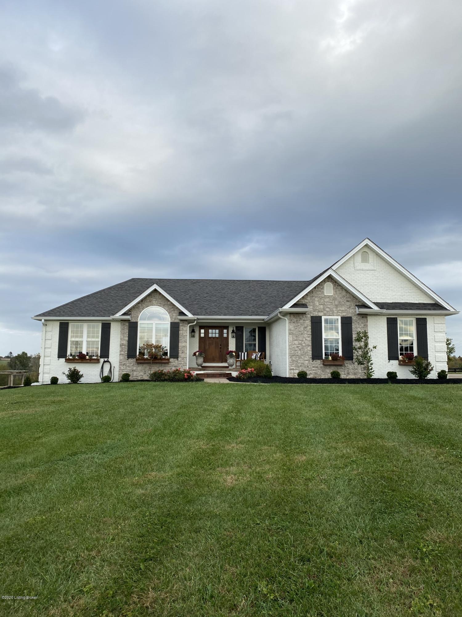 3990 Perryville Road Springfield, KY 40069 - Photo 1 of 27 Front View