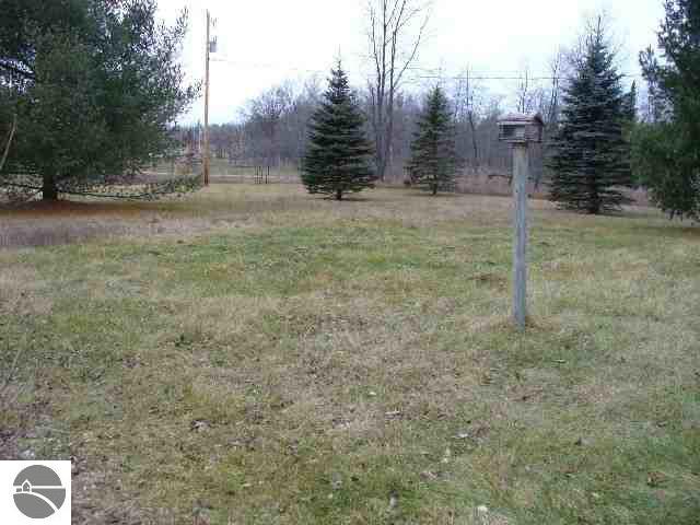 1100 Sensabaugh Road Lupton, MI 48635 - Photo 2 of 9 1751877-1.JPG
