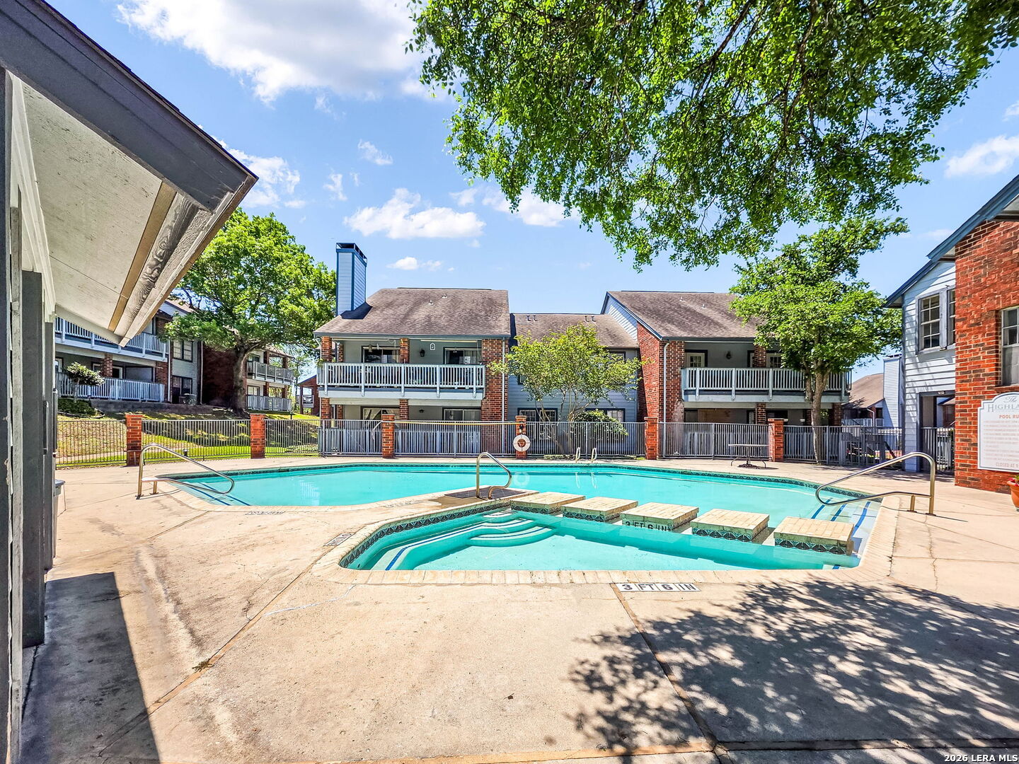 14343 Judson Road, Unit 1201 San Antonio, TX 78233 - Photo 11 of 11 a view of a volley ball court