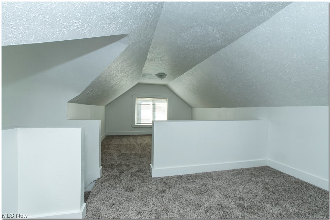 815 Thayer Street Akron, OH 44310 - Photo 31 of 32 3rd floor