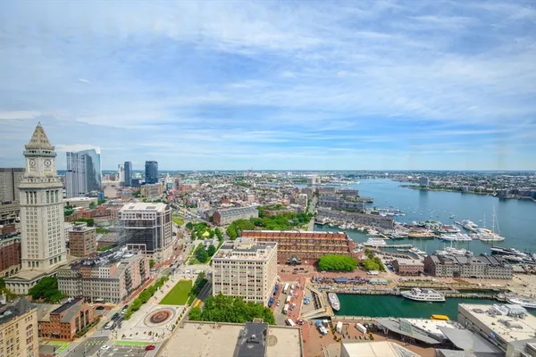 $6,000 | 65 East India Row, Unit 39C, Boston, MA 02110