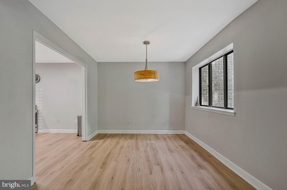 1663 Parkcrest Circle, Unit 200 Reston, VA 20190 - Photo 10 of 30