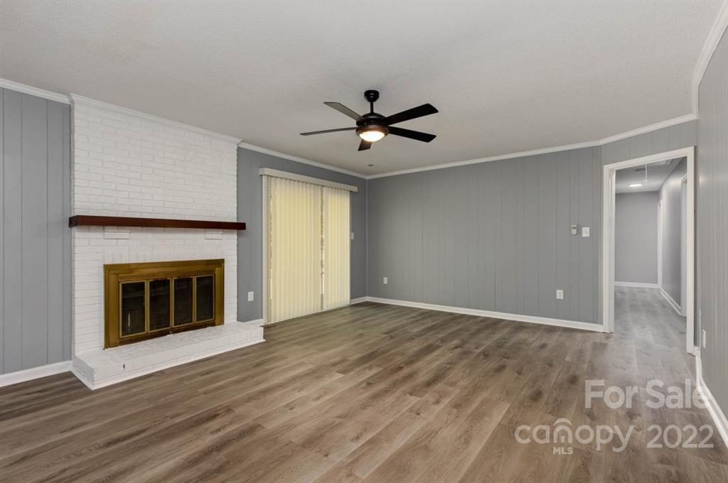 11808 Painted Tree Road Charlotte, NC 28226 - Photo 10 of 34 Gallery Image 10