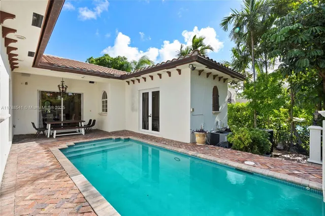 $12,000 | 1223 Jackson Street, Hollywood, FL 33019