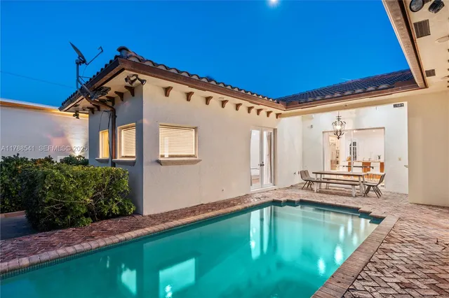 $11,500 | 1223 Jackson Street, Hollywood, FL 33019