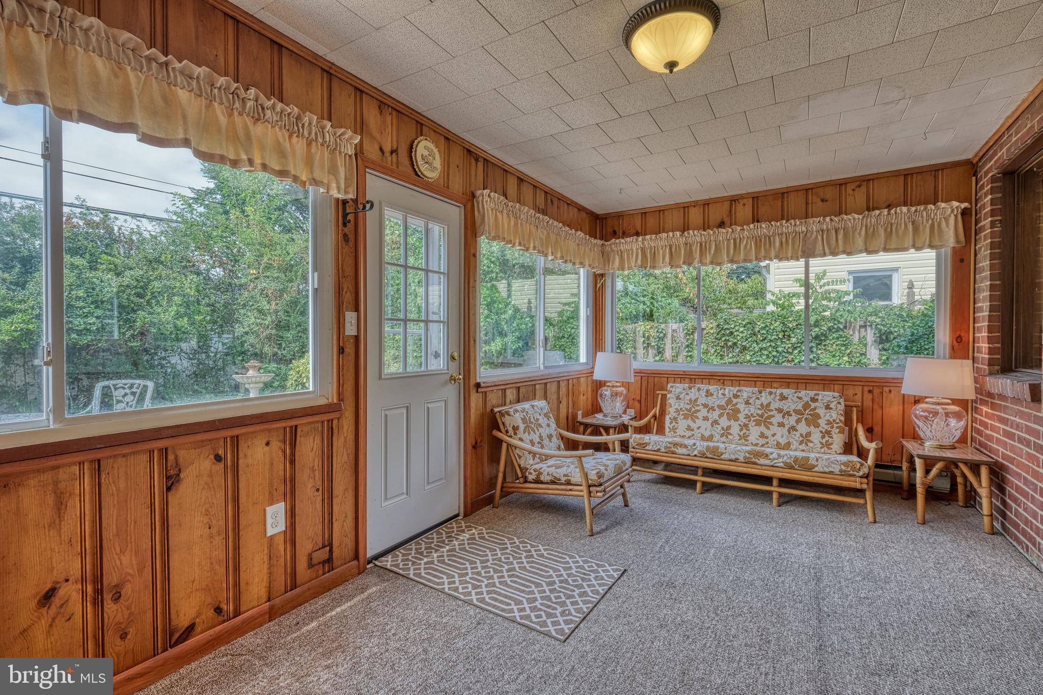 1221 Guildford Road Glen Burnie, MD 21060 - Photo 10 of 16 Sunroom