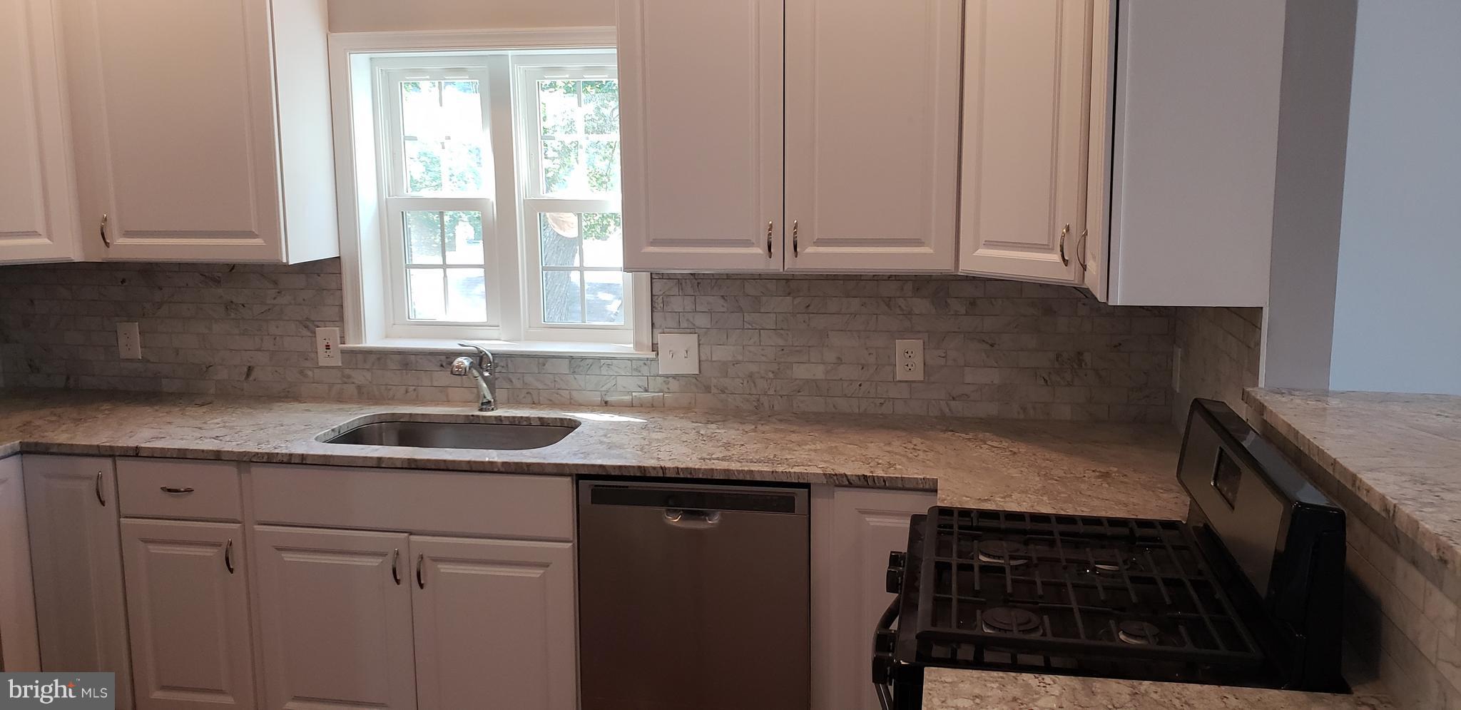 3206 Edgewood Road Kensington, MD 20895 - Photo 3 of 27 Kitchen