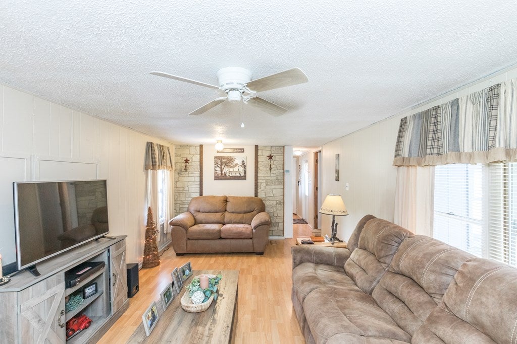3091 Mallory Road Galax, VA 24333 - Photo 17 of 62 Gallery Image 17