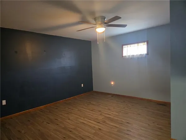 $315,000 | 200 Ruby Street, Sweet Springs, MO 65351