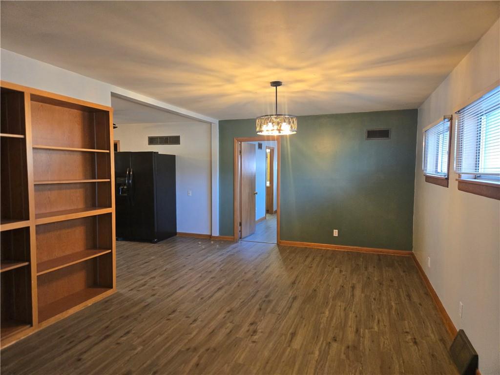 200 Ruby Street Sweet Springs, MO 65351 - Photo 17 of 50