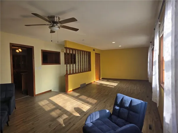 $315,000 | 200 Ruby Street, Sweet Springs, MO 65351