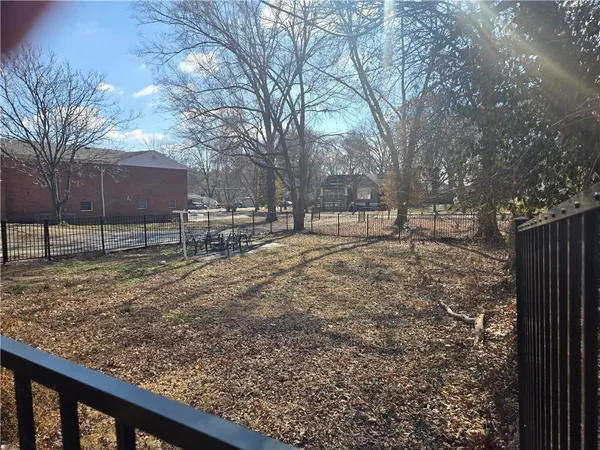 $315,000 | 200 Ruby Street, Sweet Springs, MO 65351
