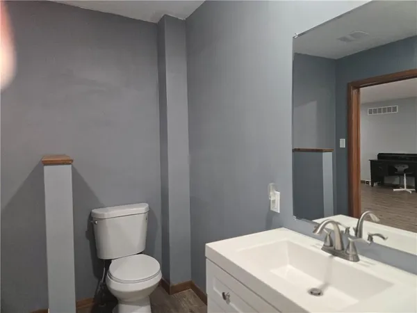 $315,000 | 200 Ruby Street, Sweet Springs, MO 65351