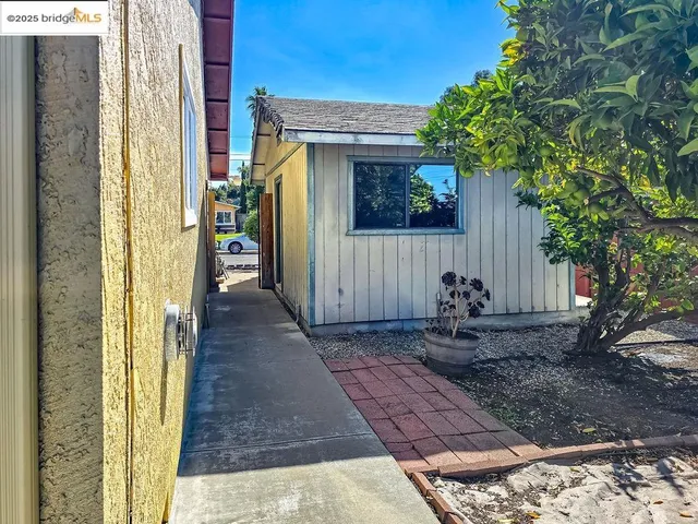 $749,000 | 1651 Michael Drive, Pinole, CA 94564