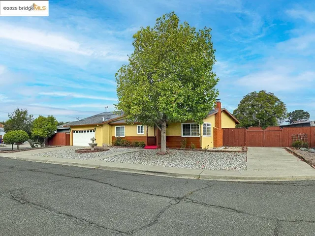 $749,000 | 1651 Michael Drive, Pinole, CA 94564