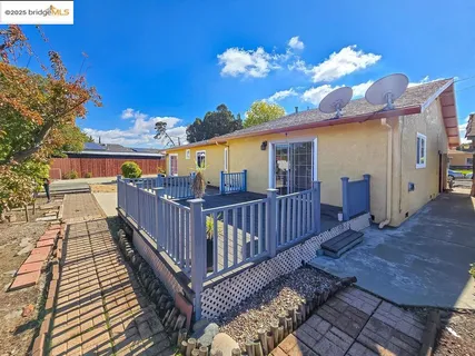 $749,000 | 1651 Michael Drive, Pinole, CA 94564