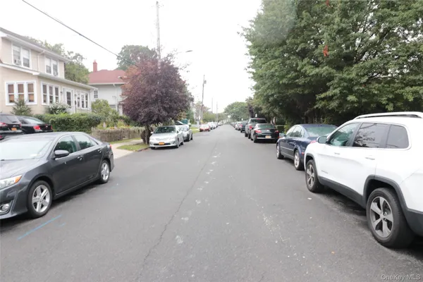 $2,500 | 594 Yonkers Avenue, Unit 5, Yonkers, NY 10704