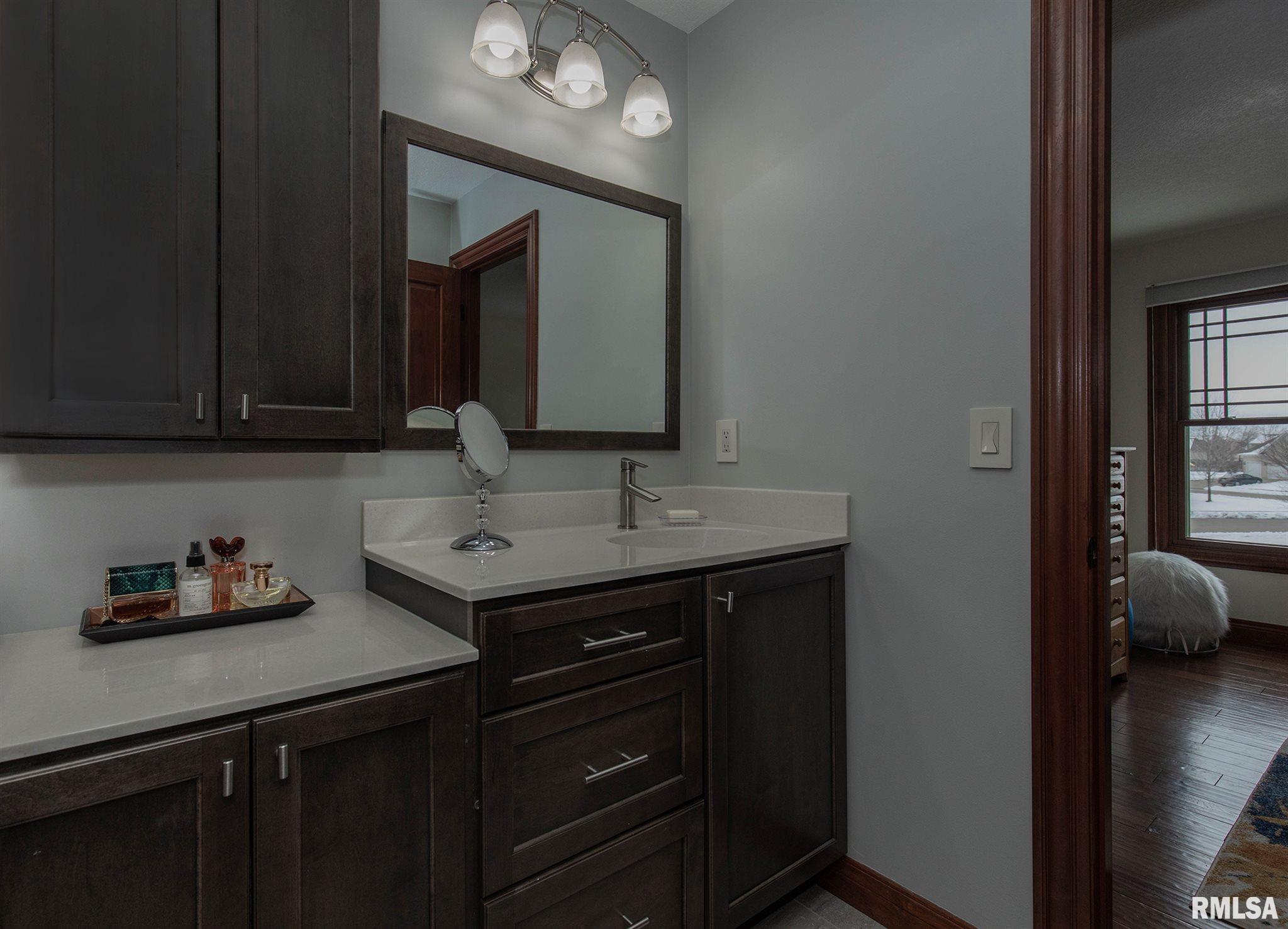 5465 Hugo Road Bettendorf, IA 52722 - Photo 33 of 50 Gallery Image 33