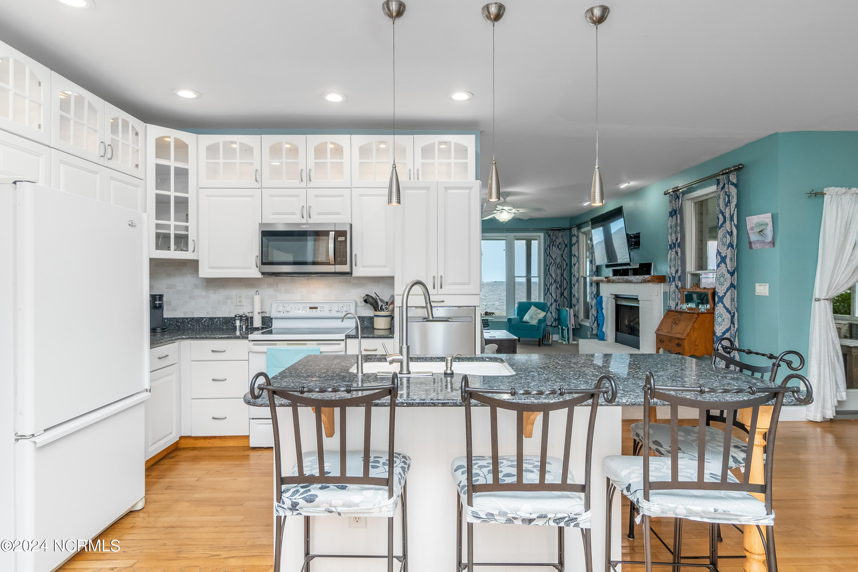 170 Narrow Shore Road Aydlett, NC 27916 - Photo 14 of 48 DSC09720