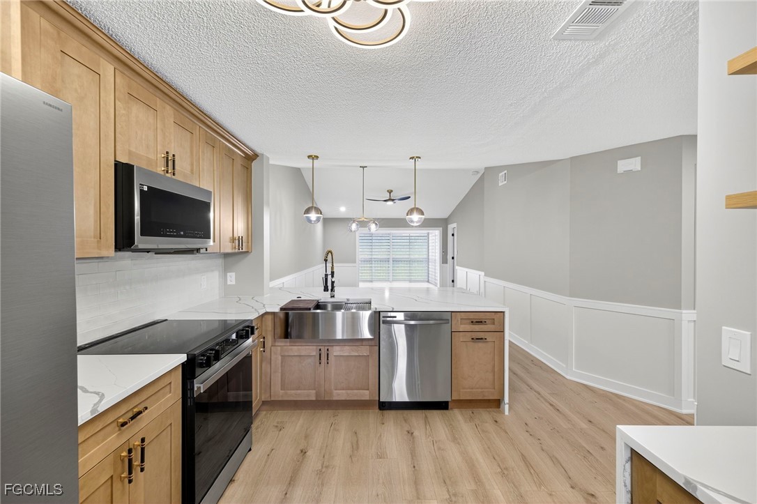 7761 Jewel Lane, Unit 202 Naples, FL 34109 - Photo 12 of 37