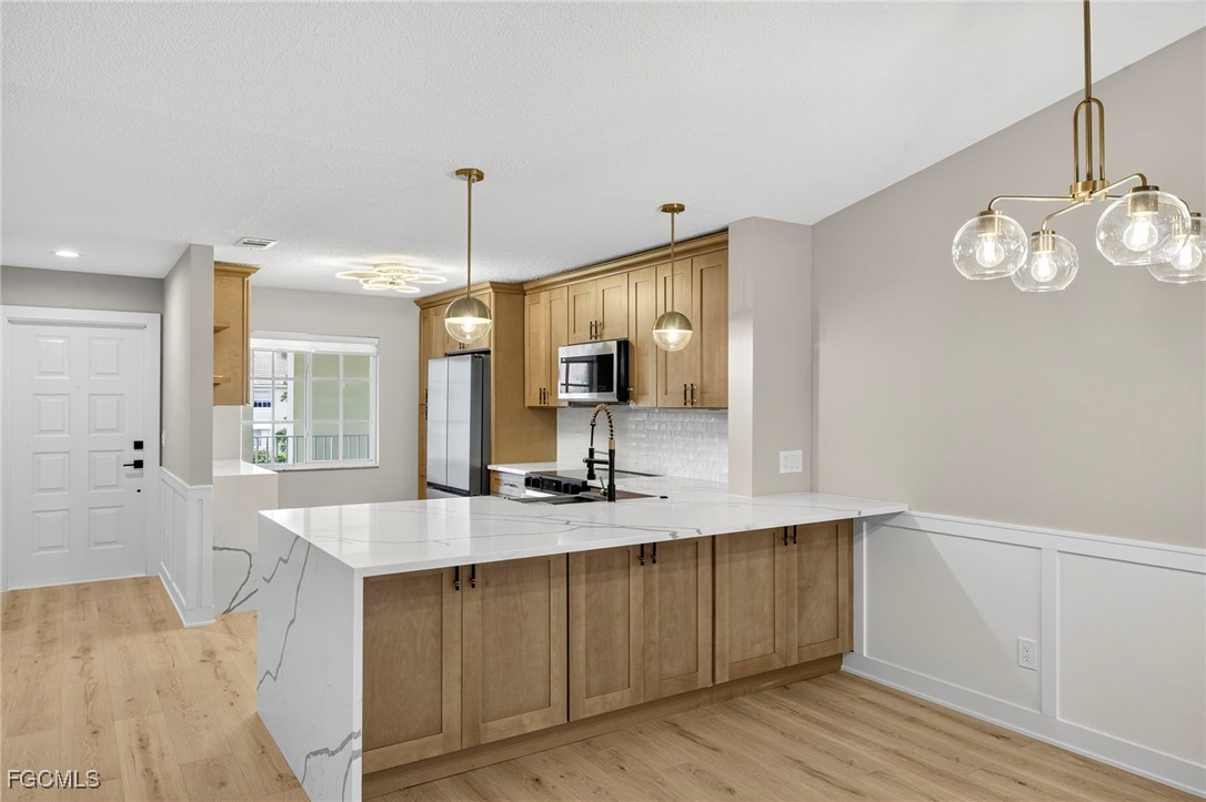 7761 Jewel Lane, Unit 202 Naples, FL 34109 - Photo 9 of 37