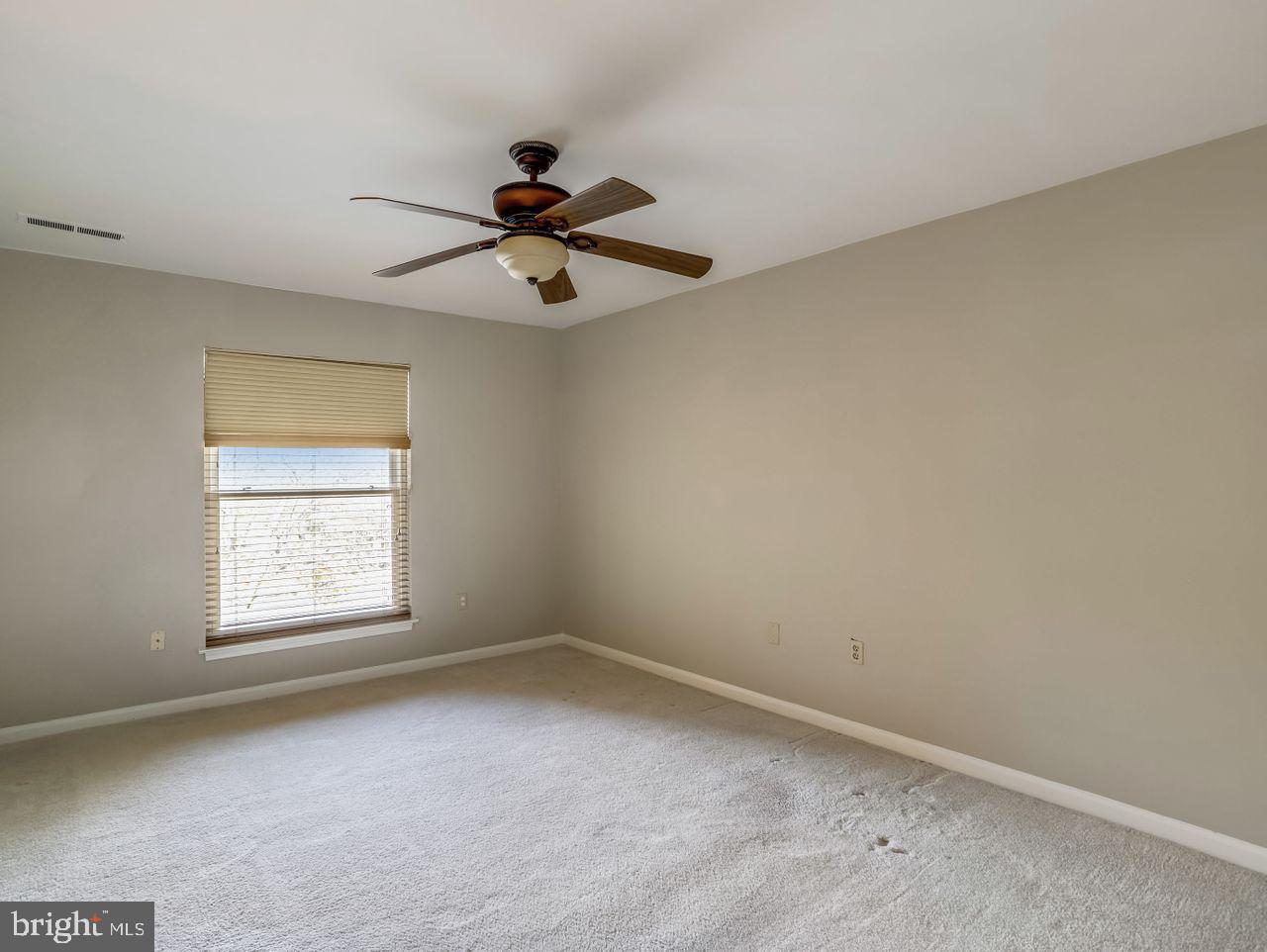 142 Georgetown Road, Unit 12 Annapolis, MD 21403 - Photo 33 of 52 Master Bedroom