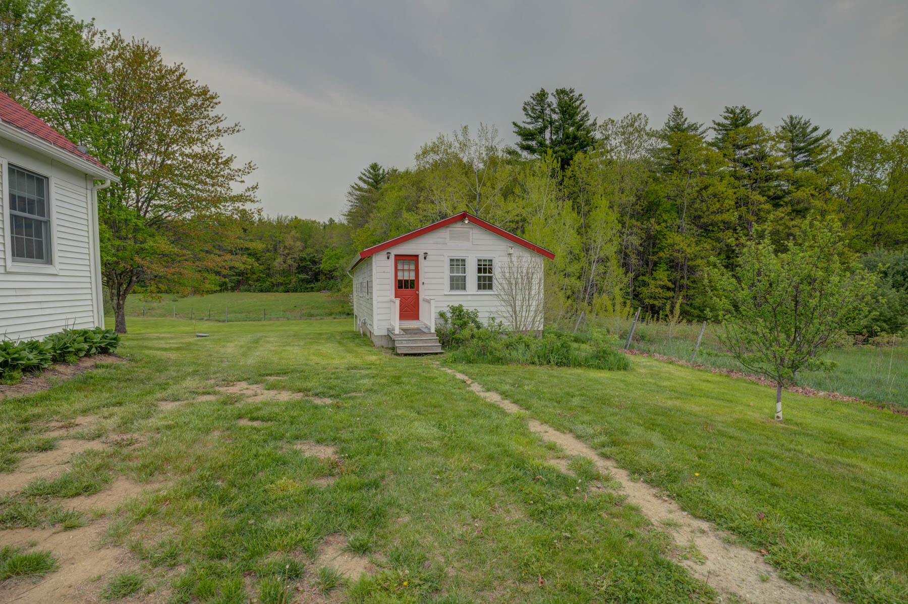 51 Louden Road Saco, ME 04072 - Photo 32 of 53 51 Louden Road - 033 - Guest House - Out
