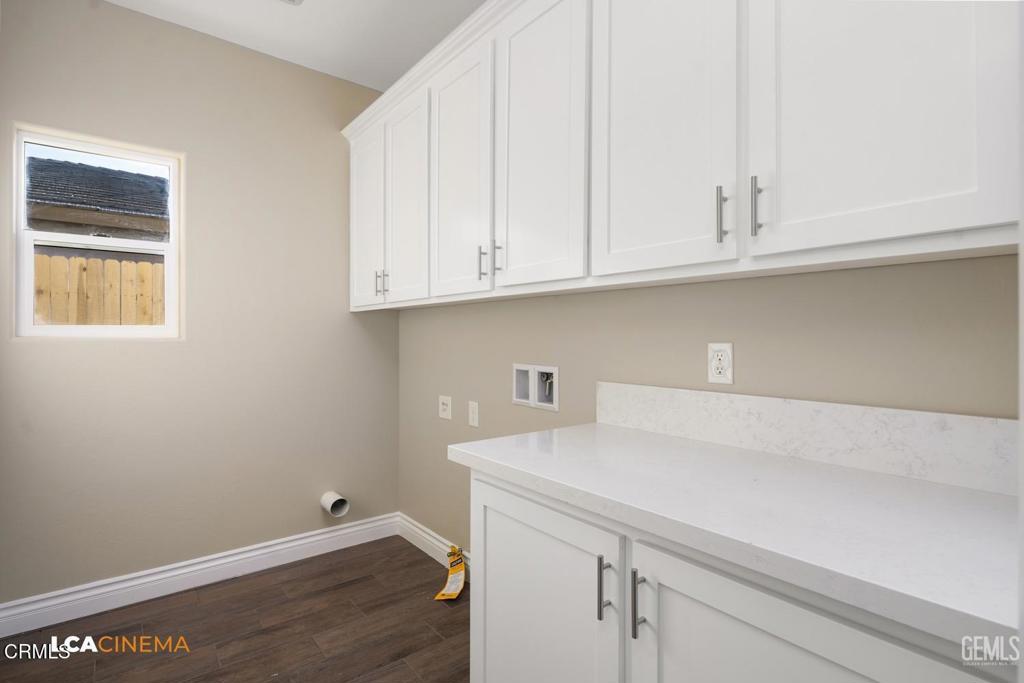 716 Sammy Way Shafter, CA 93263 - Photo 20 of 27 6fa7c146-bfbf-484e-8919-f1b993691e93