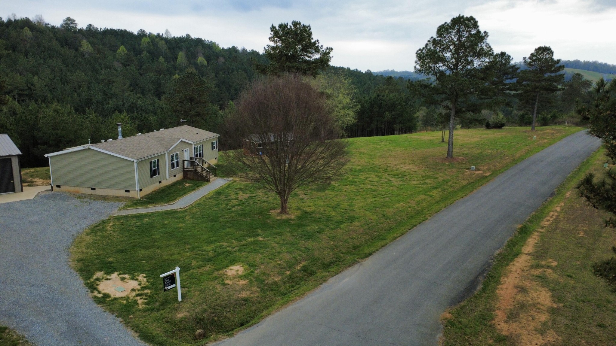 560 South S Ridge Decatur, TN 37322 - Photo 33 of 39