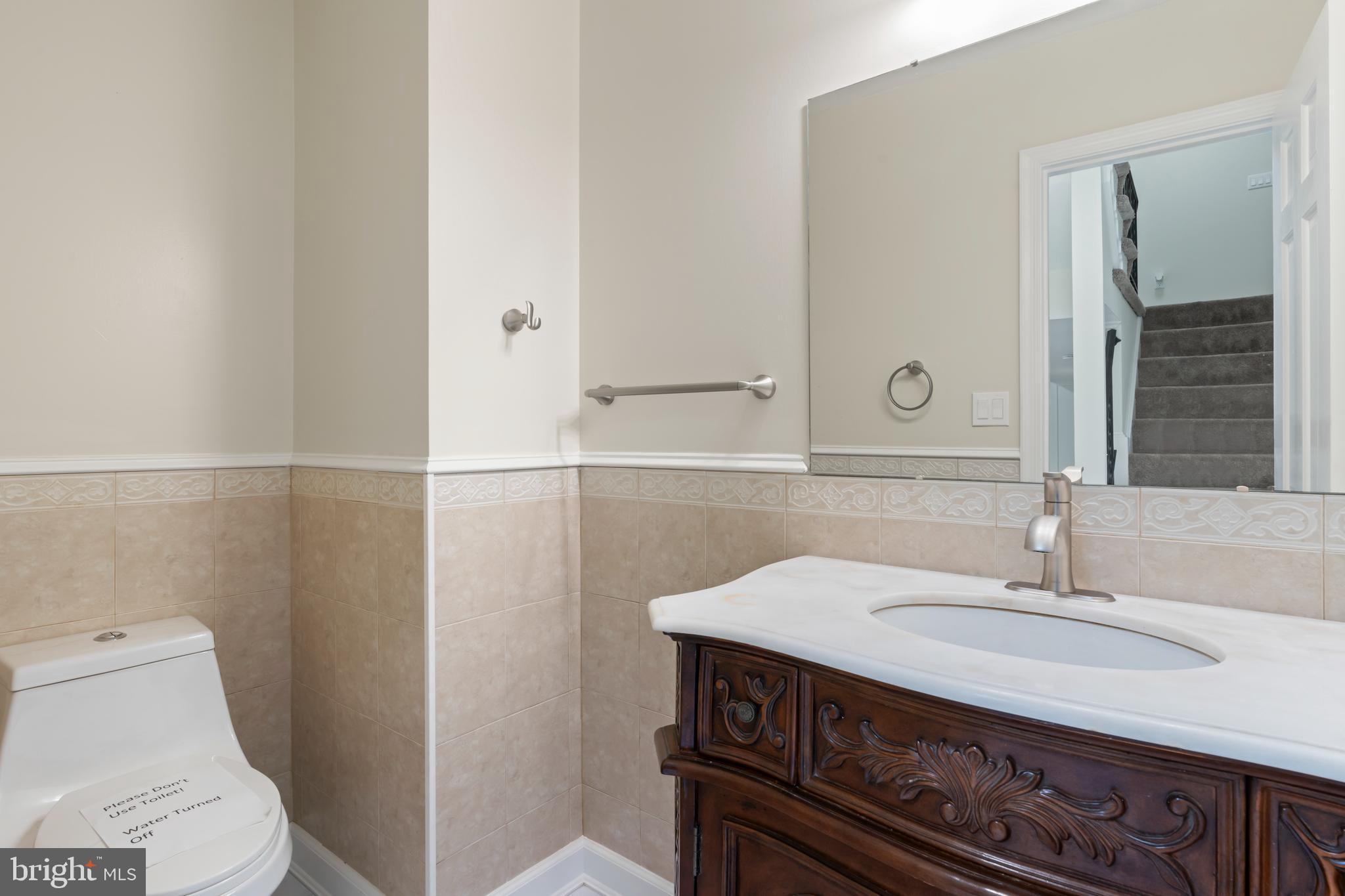 17004 Cashell Road Rockville, MD 20853 - Photo 19 of 80