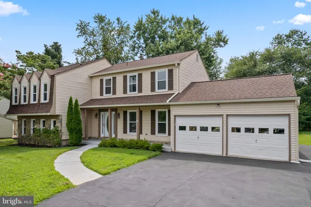 $824,999 | 17004 Cashell Road, Rockville, MD 20853