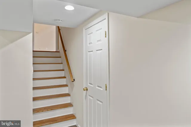 $824,999 | 17004 Cashell Road, Rockville, MD 20853