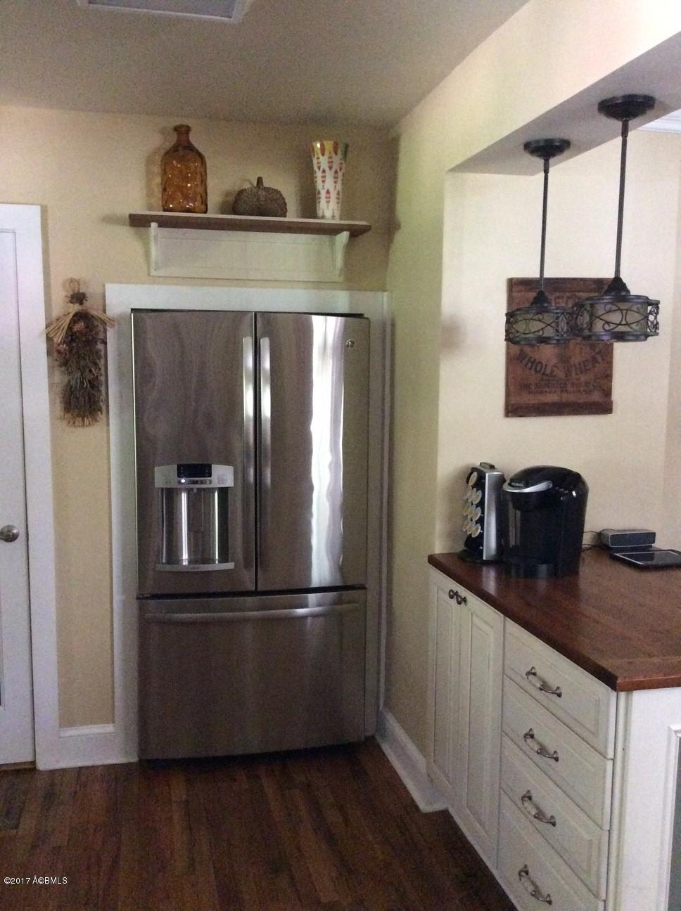 413 Lightsey Street Hampton, SC 29924 - Photo 9 of 23 IMG_0426