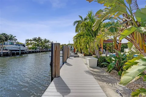 $3,500,000 | 2832 Northeast 26th Street, Fort Lauderdale, FL 33305