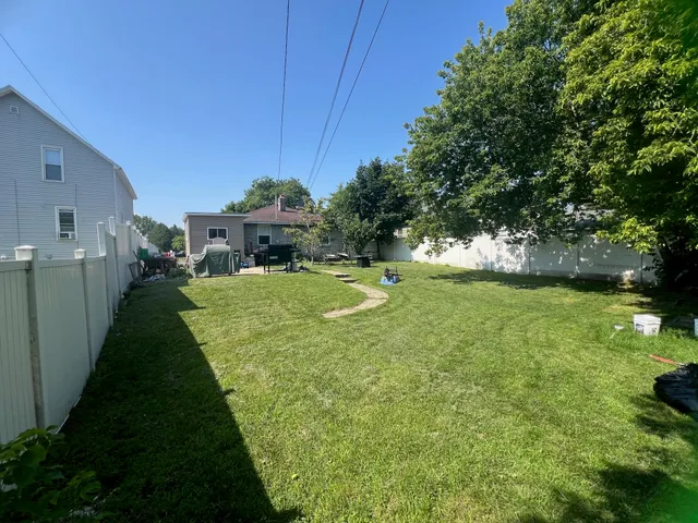 $149,900 | 816 Main Street, Marinette, WI 54143