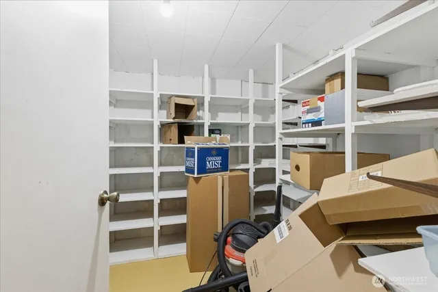 $290,000 | 118 Washington Place, Electric City, WA 99123