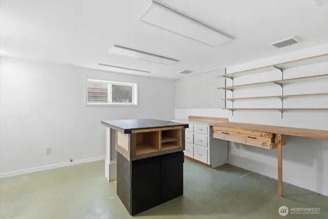 $290,000 | 118 Washington Place, Electric City, WA 99123