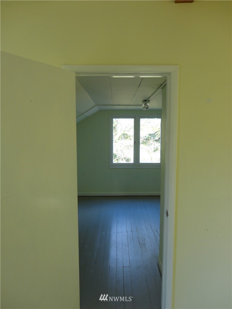 25 Riverside Road East Aberdeen, WA 98520 - Photo 11 of 12 Gallery Image 11