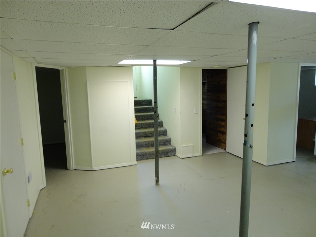 25 Riverside Road East Aberdeen, WA 98520 - Photo 3 of 12 Gallery Image 3