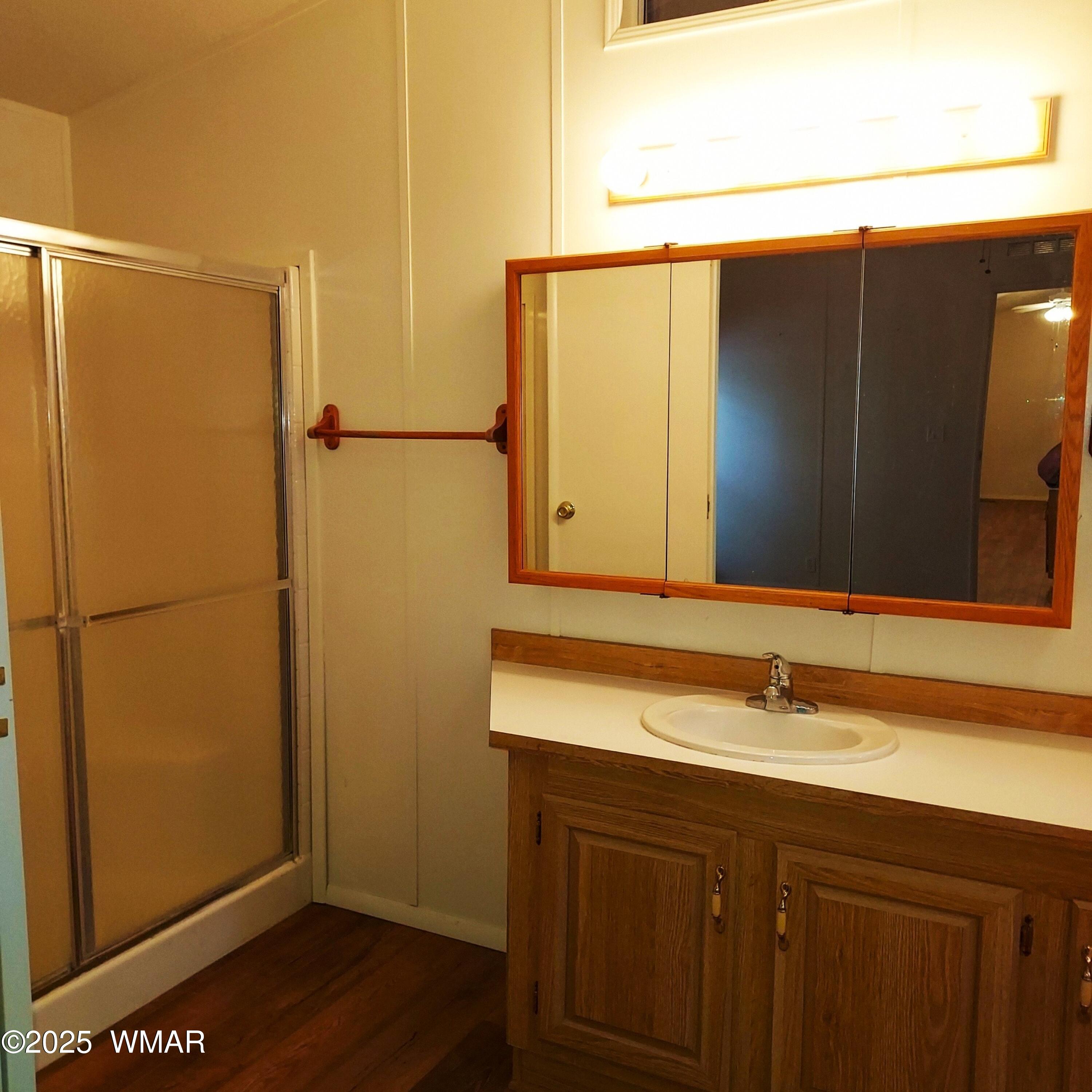 2978 Pine Rim Road Heber, AZ 85928 - Photo 21 of 30 Master Shower