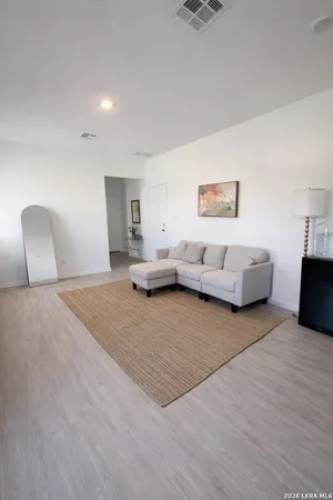 $2,820 | 104 Mayacama Loop, San Marcos, TX 78666