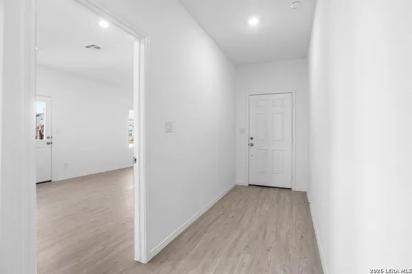 $2,825 | 104 Mayacama Loop, San Marcos, TX 78666