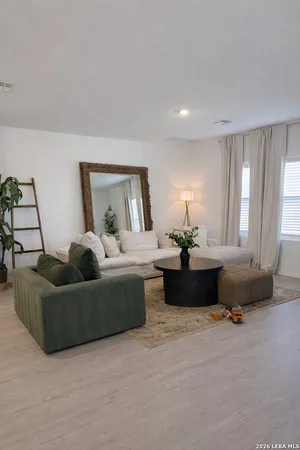 $2,820 | 104 Mayacama Loop, San Marcos, TX 78666