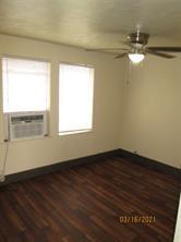 515 West Collins Street Denton, TX 76201 - Photo 6 of 17